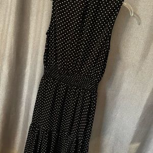 Nanette Lapore b&w polka dot sleeveless dress. Women’s size 6.